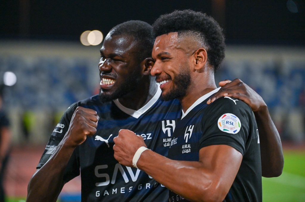 الهلال