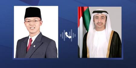 عبدالله بن زايد يهنئ هاتفيا وزير خارجية إندونيسيا ويبحثان العلاقات الاستراتيجية بين البلدين