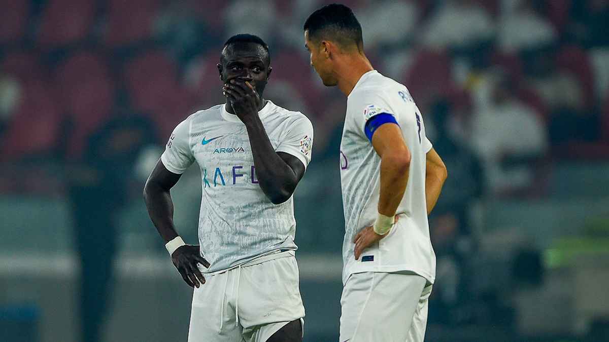 “الدويش” يفتح النار على النصر السعودي بسبب نجمي الفريق