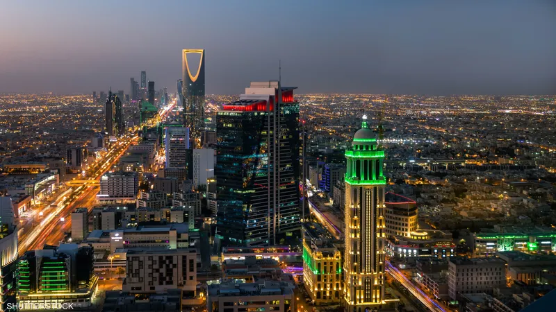 السيولة في الاقتصاد السعودي تنمو خلال عام بأكثر من…