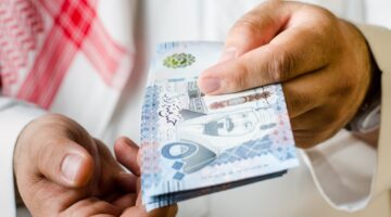 25 مارس.. تقديم صرف رواتب الموظفين الحكوميين