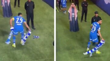 سالم الدوسري يرفض بقاء شال الهلال على الأرض.. فيديو
