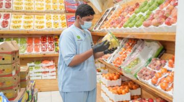 914 زيارة تفتيشية.. تكثيف الرقابة الصحية في الجوف خلال رمضان