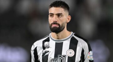 استبعاد يانيك كاراسكو من مباراة الشباب والعروبة