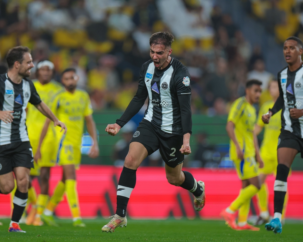النصر يواصل التعثر بتعادل أمام الشباب