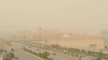 الأرصاد تحذر من انعدام مدى الرؤية الأفقية على البا…