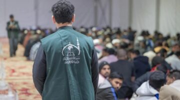 متطوعو الحدود الشمالية.. عطاء وتعاون في خدمة مخيمات إفطار الصائمين