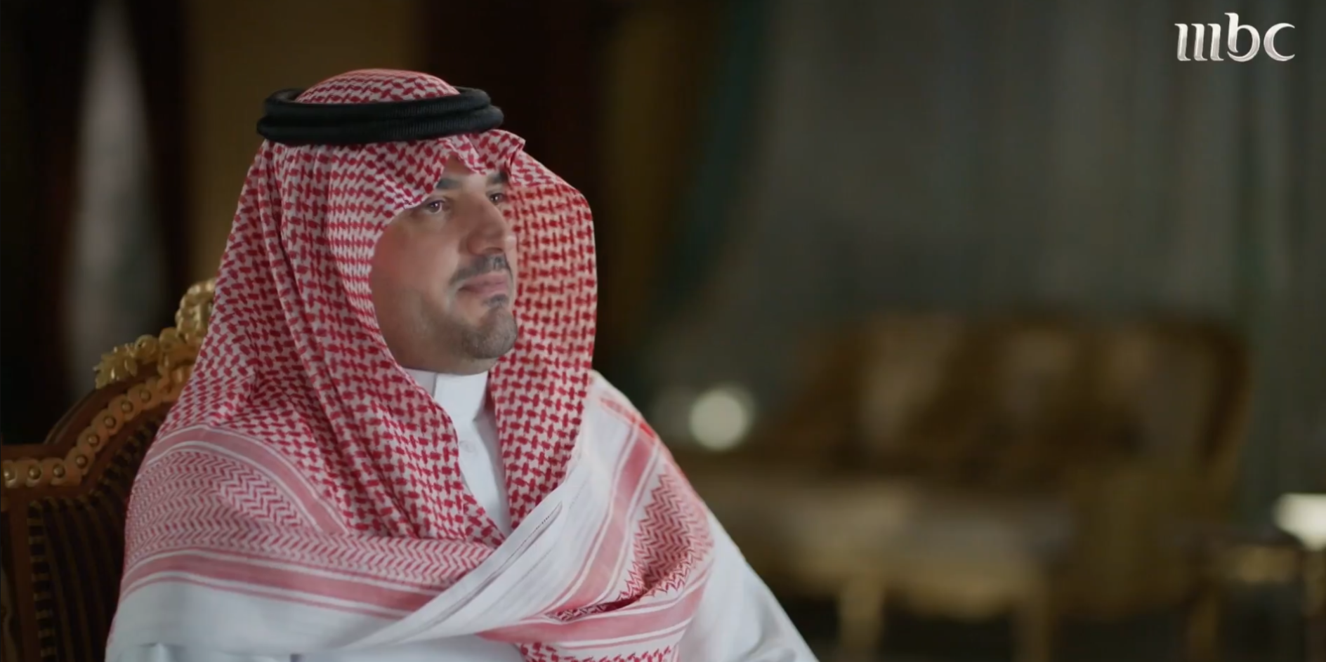 عبدالعزيز بن سعود يكشف تفاصيل لقائه مع ولي العهد ب…