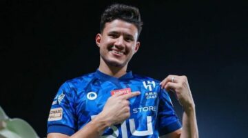 الحمدان يتغيب عن الهلال لمدة 10 أيام بسبب الإصابة