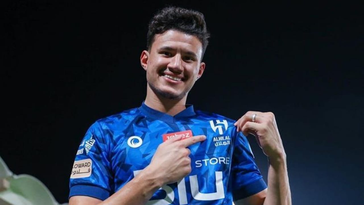الحمدان يتغيب عن الهلال لمدة 10 أيام بسبب الإصابة