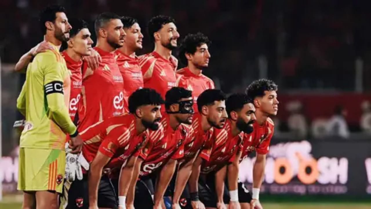 الأهلي المصري يتغلب على تحديات السفر للقاء صن داونز في جنوب أفريقيا