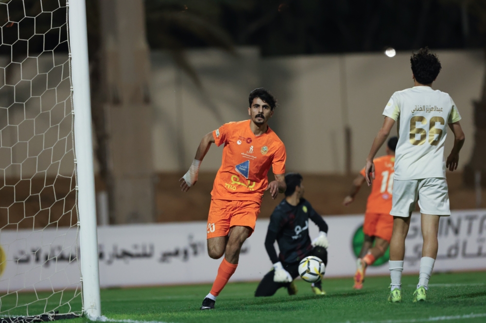 ثنائية ليما تعزز مسيرة العداءة بتجاوز العين.. والزلفي يضغط على أحد بفوز مثير في دوري يلو