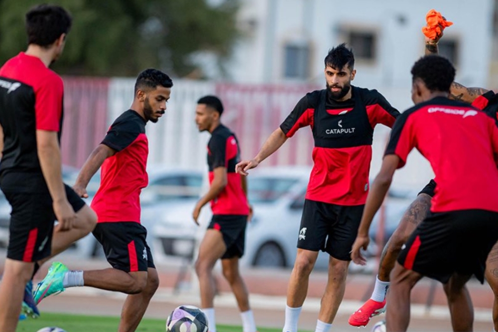 الوحدة يتعثر بغياب نجمه في مواجهة التعاون