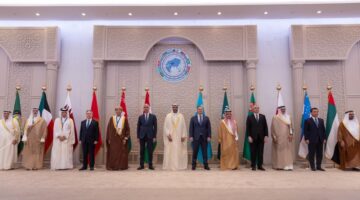 وزير الخارجية يلتحق بالاجتماع الثالث للحوار الإستراتيجي في الكويت