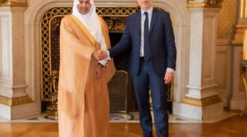 الجلاجل يدرس تعزيز الشراكات مع مسؤولي الصحة الفرنسيين