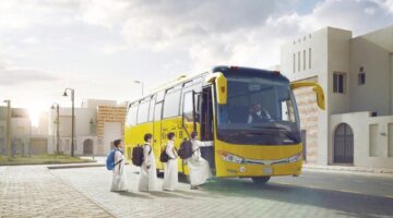 بدء تسجيل النقل المدرسي للعام 1447هـ مع إعفاء فئتين من الرسوم المالية