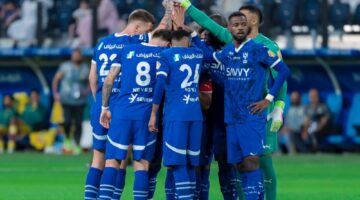 الهلال يتألق بثلاثية قوية في مواجهة الخليج