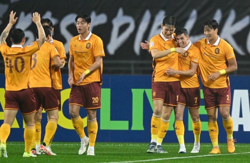 استعدادات غوانغجو تتعرض لضربة قوية قبل مواجهة الهلال في دوري أبطال آسيا