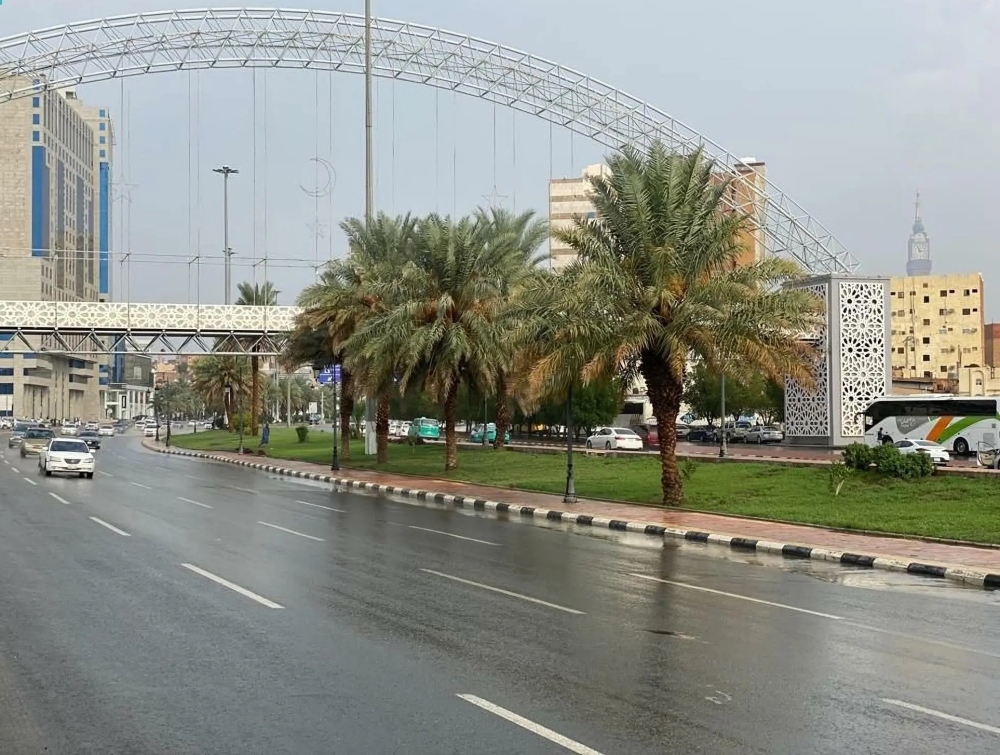 أمطار خفيفة إلى متوسطة وأتربة تتوقعها الرياض: تفاصيل الأماكن والمواعيد