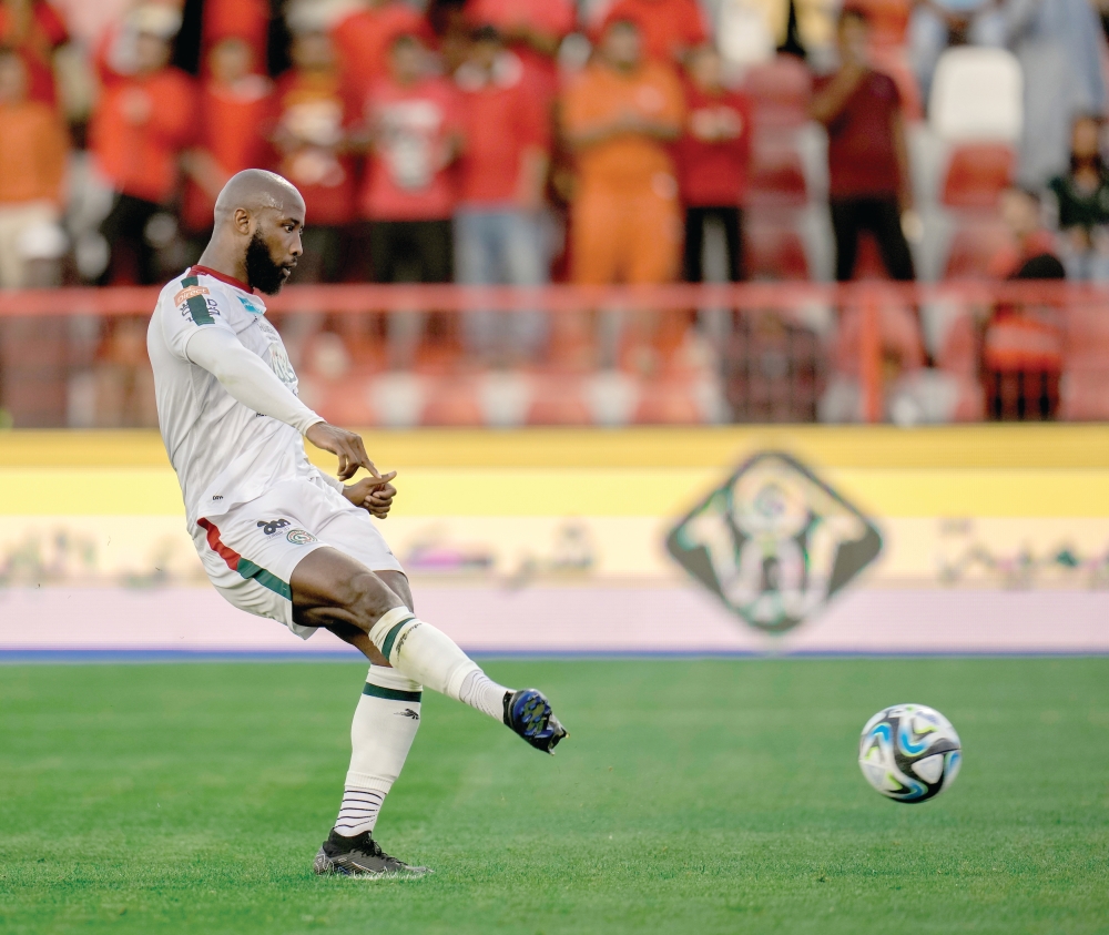 ديمبلي مهاجم الاتفاق يستثمر في عالم الرياضة بشرائه ناديًا في ليتوانيا