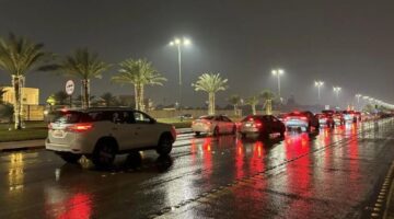 <p><strong>الأمطار المتوسطة تضرب محافظتي الحناكية والمهد في السعودية</strong></p>