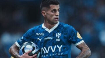 جواو كانسيلو يظهر غضبًا شديدًا بعد استبداله في مواجهة الهلال والشباب ـ تفاصيل عاجلة