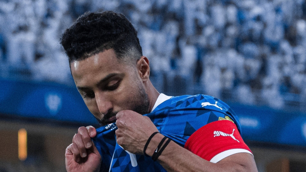 سالم الدوسري يُلمح لتجديد عقده مع الهلال وسط إشارات لجماهير النادي المتابعة باهتمام