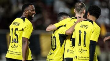 ثلاثي الاتحاد يواجه خطر الإيقاف قبل مباراة الاتفاق في الدوري