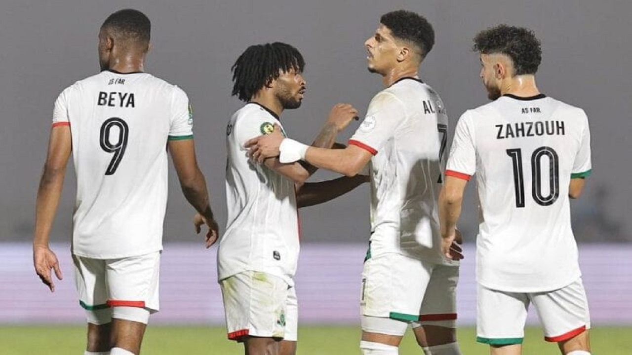 الاتحاد الأفريقي لكرة القدم يفرض عقوبات مالية على الأندية الملكي والبيراميدز