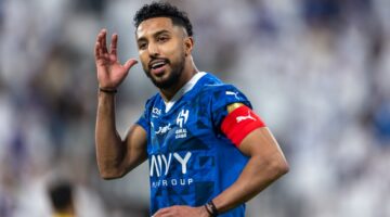 الهلال يحقق فوزًا ساحقًا على الخليج بثلاثية مذهلة.. فيديو