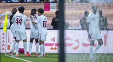 “الدرعية يحقق لقب دوري الدرجة الثانية ويتوج بالبطولة (شاهد الفيديو)”  

أو  

“تتويج الدرعية بلقب دوري الدرجة الثانية.. تفاصيل اللحظات الحاسمة (فيديو)”  

أو  

“الدرعية يتصدر دوري الدرجة الثانية ويرفع لقب البطولة.. مشاهد من الاحتفال”  

اختر ما يناسب سياق المقال!