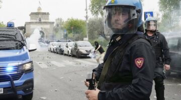 إيطاليا تفرض حظرًا على إقامة المباريات الرياضية في ساعات المساء.