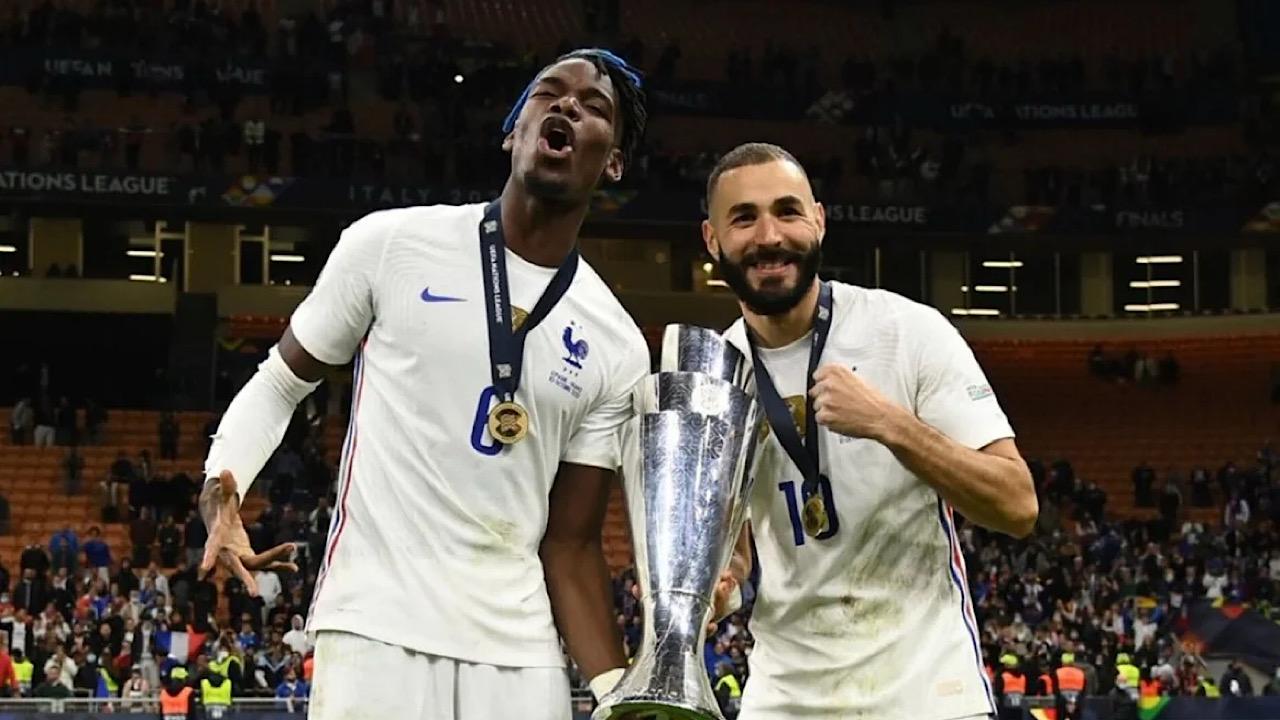 بنزيما يسعى لإقناع بوغبا بالانضمام إلى صفوف الاتحاد