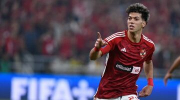 لاعب الأهلي المصري يتعرض لعقوبة جديدة مفاجئة