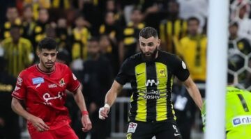 بنزيما وعوار يخطفان الأضواء في فوز الاتحاد على الفتح