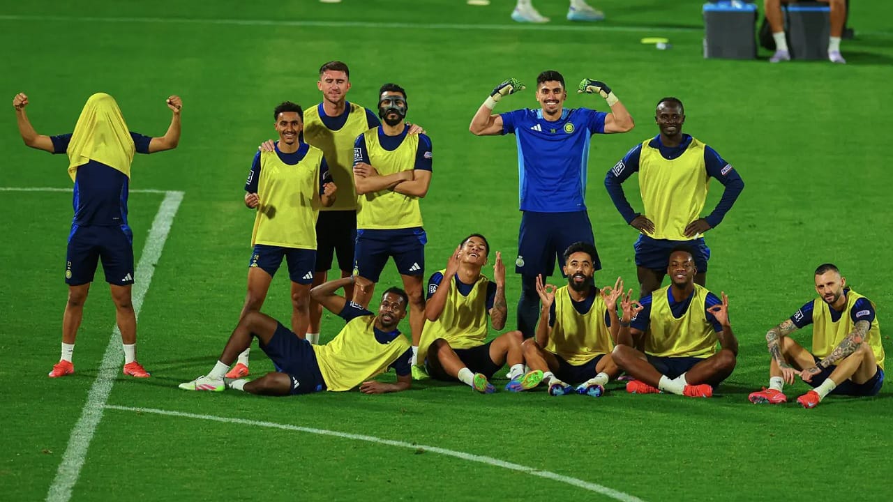 لجنة الرقابة تفحص 6 لاعبين من النصر للكشف عن المنشطات