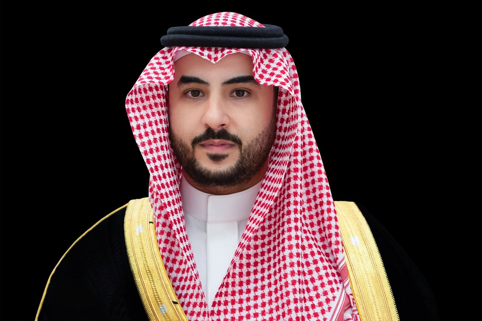 خالد بن سلمان يصل إلى وجهته بتوجيهات مباشرة من الملك سلمان وولي العهد
