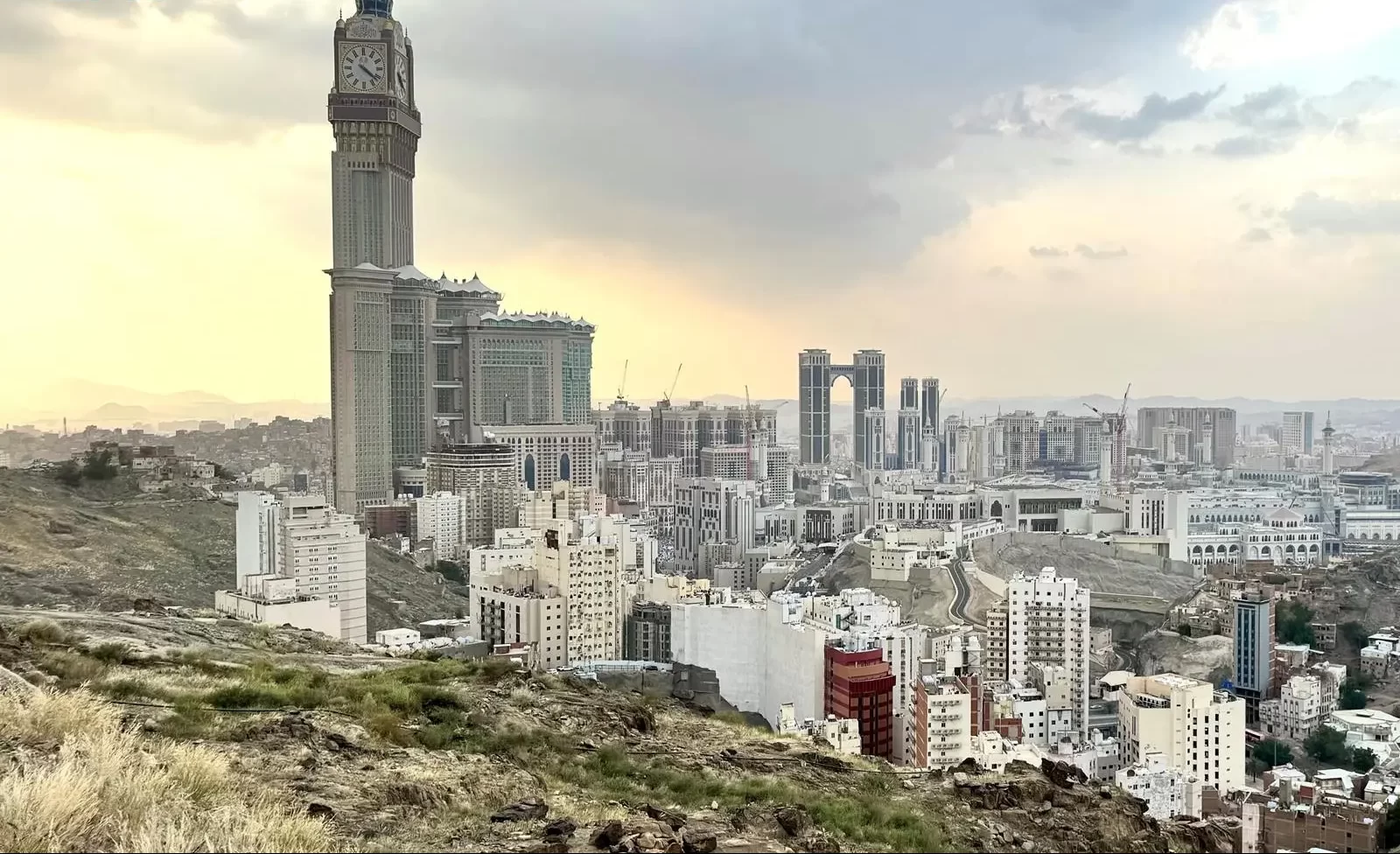 مكة المكرمة تسجل أعلى درجة حرارة اليوم بـ39 مئوية بينما طريف تشهد…